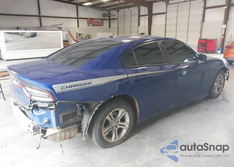 2019 Dodge Charger Sxt Rwd z USA, uszkodzony, nr VIN 2C3CDXBG2KH709701